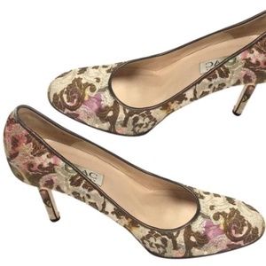 Isaac Mizrahi Floral Brocade Tapestry Pumps